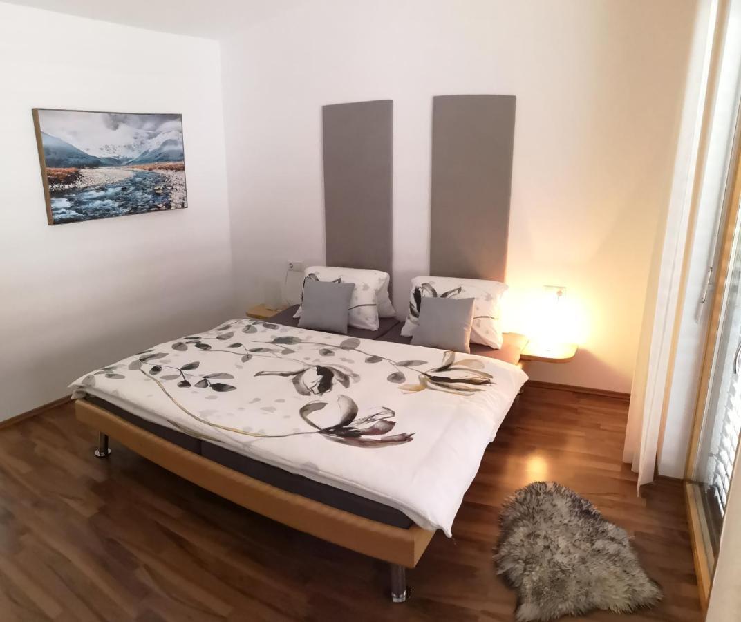 Ferienhaus Adela Schruns Екстериор снимка