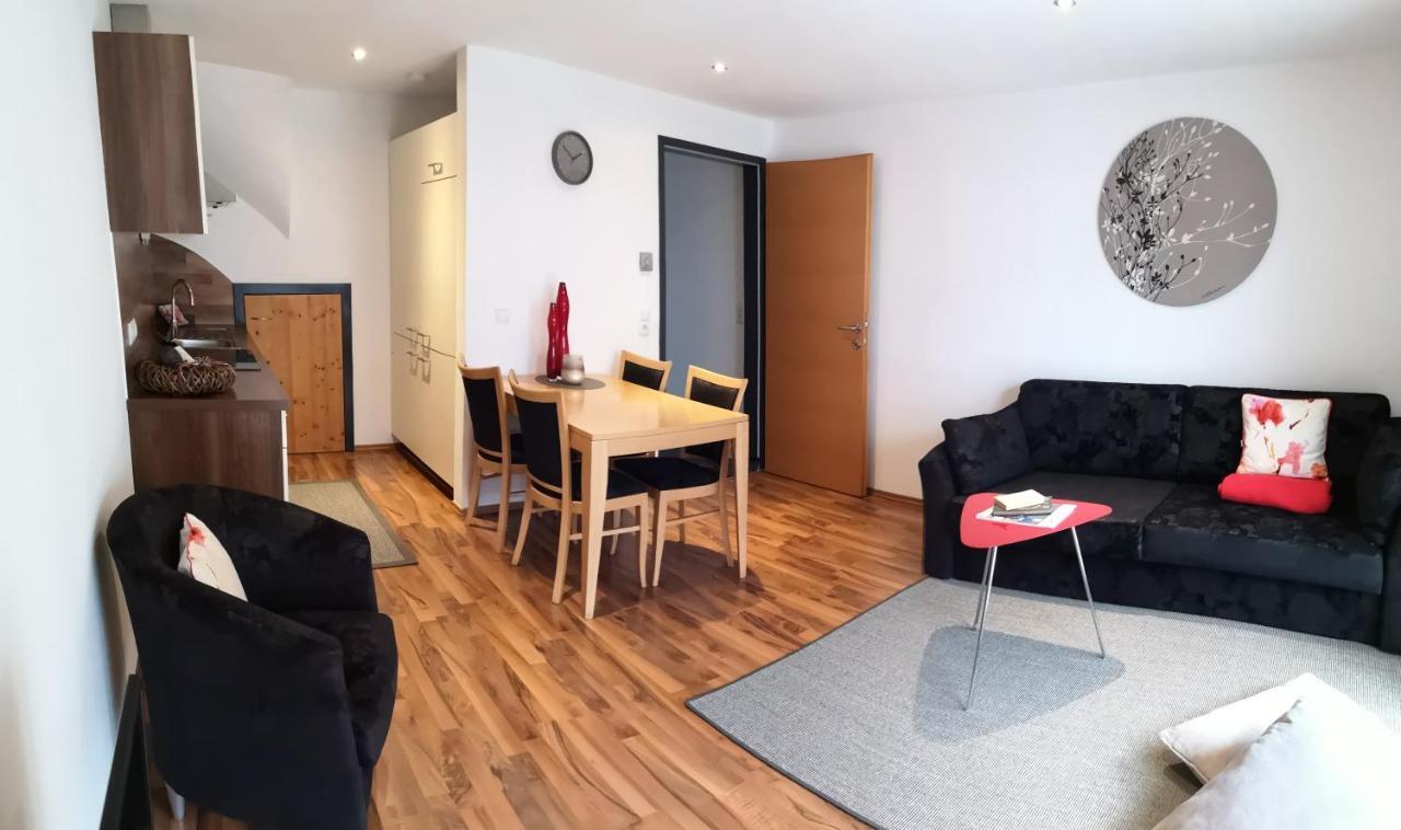 Ferienhaus Adela Schruns Екстериор снимка