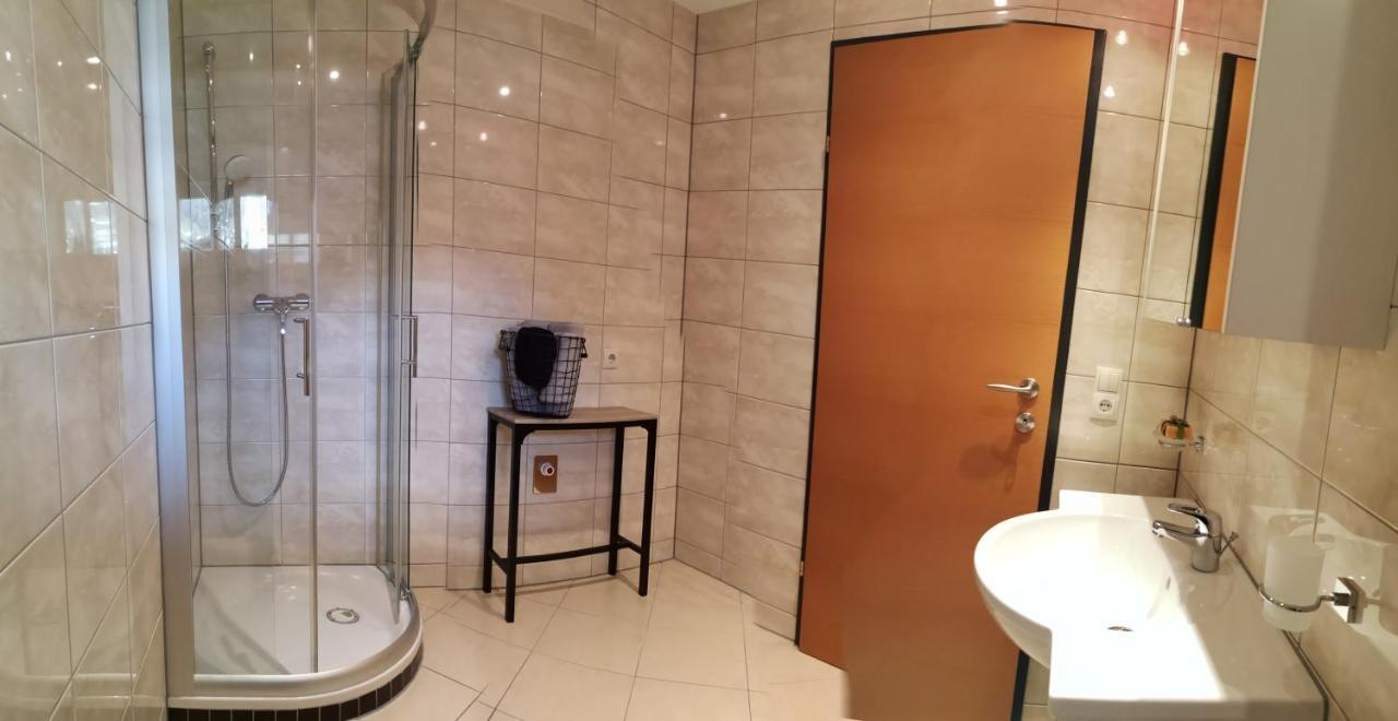 Ferienhaus Adela Schruns Екстериор снимка